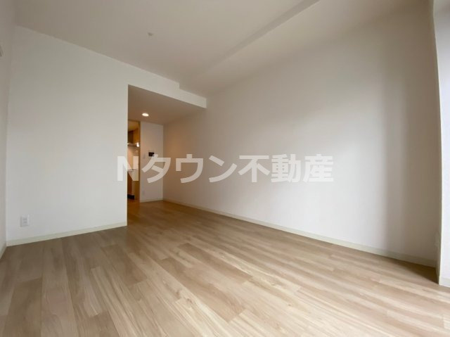 【居間・リビング】 | プレサンスジェネ丸の内 | 使いやすい居間です