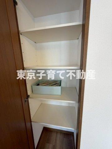 セレナハイム小石川西館の収納