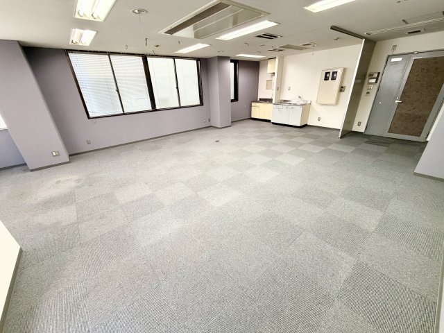 大阪市中央区内平野町２丁目の店舗事務所の内装