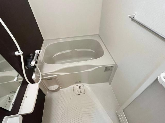 コンフォート山下の浴室|バス