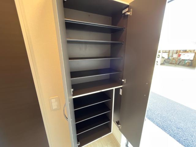 ＴＨ館の収納|下駄箱