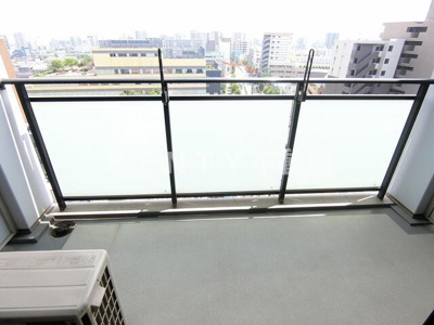 【バルコニー】 | ヒューリック荏原 | 暖かな日差しのふりそそぐバルコニー