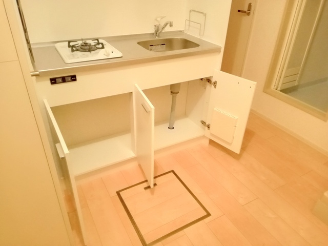 オークヒルズ早稲田のその他|★収納豊富なキッチンスペース★
