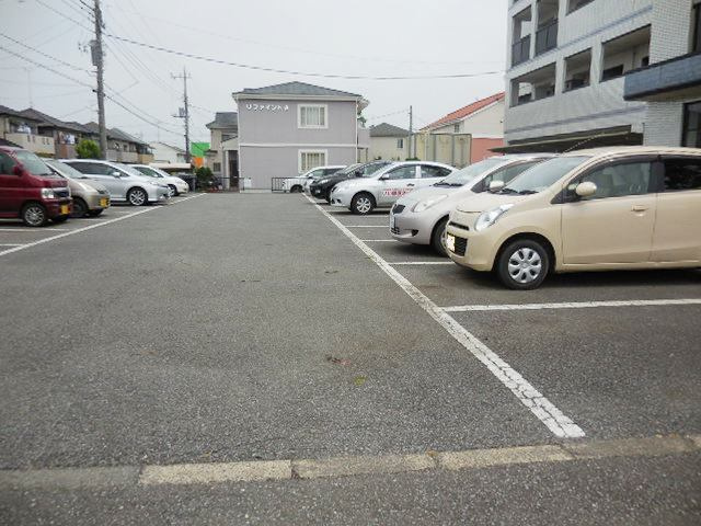 グレンツェントの駐車場|駐車場