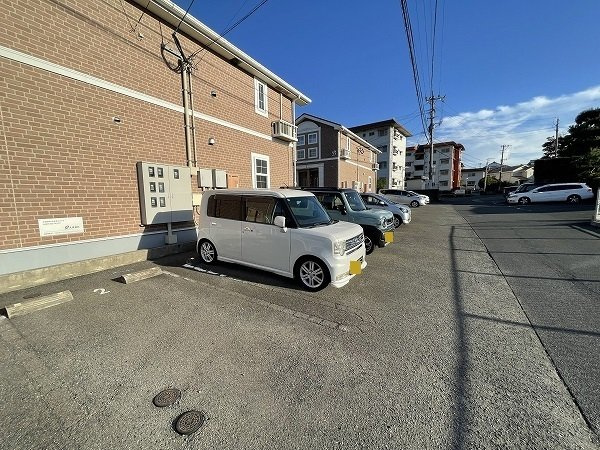 セントラル　スクエア　Ａの駐車場|駐車場があります