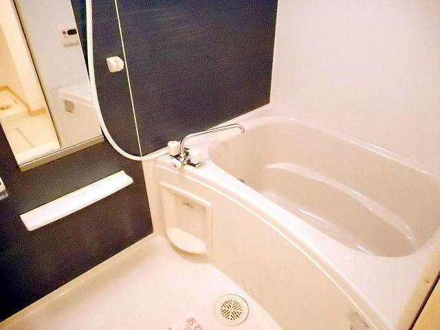 セントラル　スクエア　Ａの浴室|日々の暮らしに欠かせないお風呂です