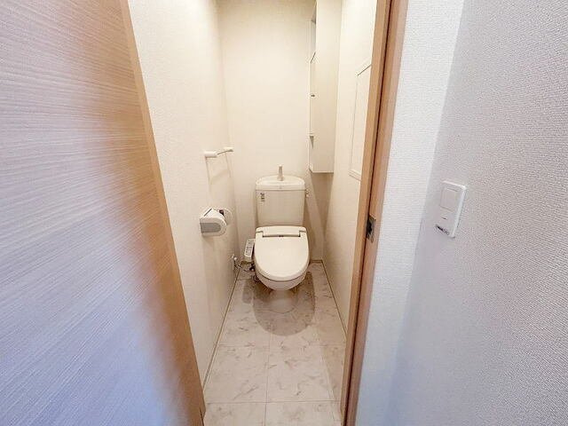 サニーガーデンＣのトイレ|ゆったりとした空間のトイレです