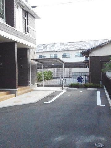 サンシャイン駅南の駐車場|駐車場に車を止められます