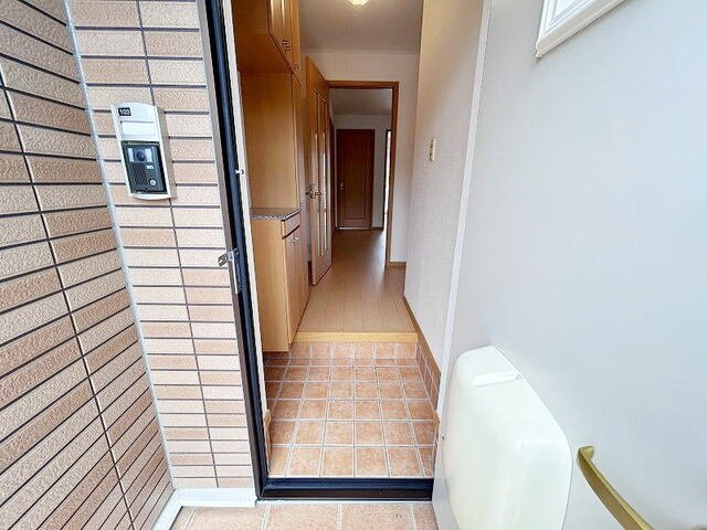 クレメント大江の玄関|きれいな玄関です