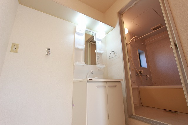 テラスⅥの洗面所|※他のお部屋の参考写真です。