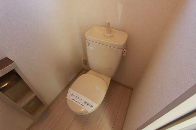 テラスⅥのトイレ|※他のお部屋の参考写真です。
