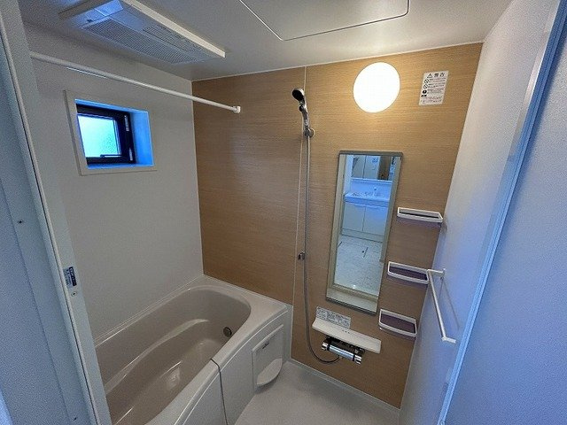 サニーガーデンⅠの浴室|きれいなお風呂です