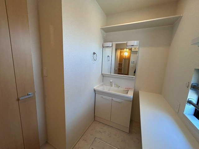 サニーガーデンⅠの洗面所|忙しい朝には欠かせない洗面所です