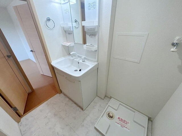 カーサデュエの洗面所|コンパクトで使いやすい洗面所