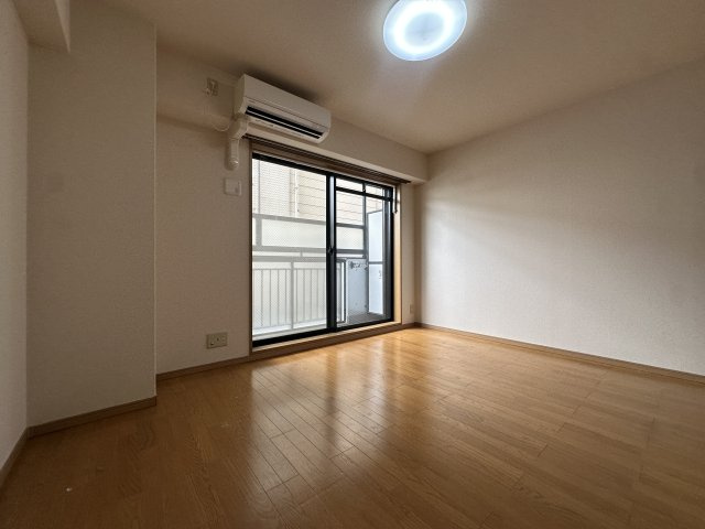 エクセル沢之町の寝室