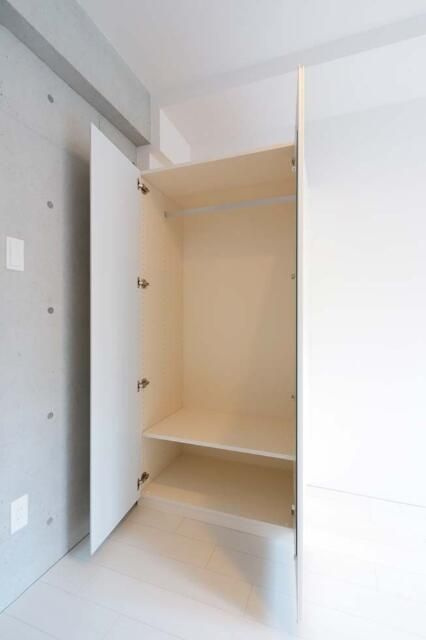 ＣＲＥＡＴＩＦ南品川の収納|こまごまとしたものを収納できそうですね