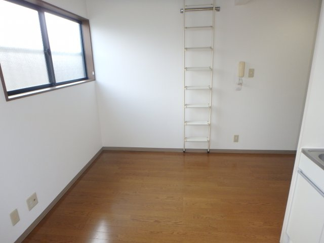 アネックス元住吉の洋室