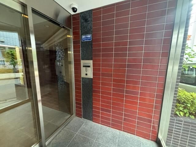 コンシェリア文京大塚のエントランス