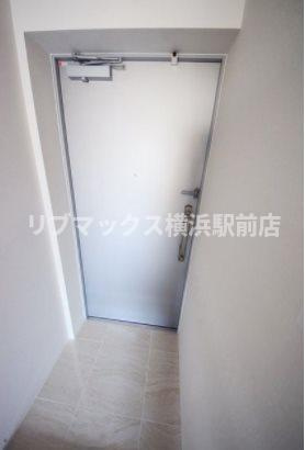 【玄関】プライマル横濱平沼橋