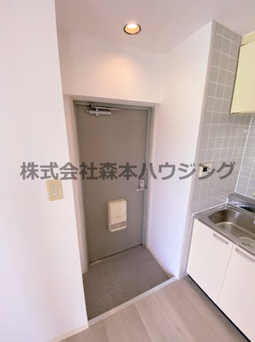 【玄関】 | 　チェリー広野 | 落ち着いた玄関です