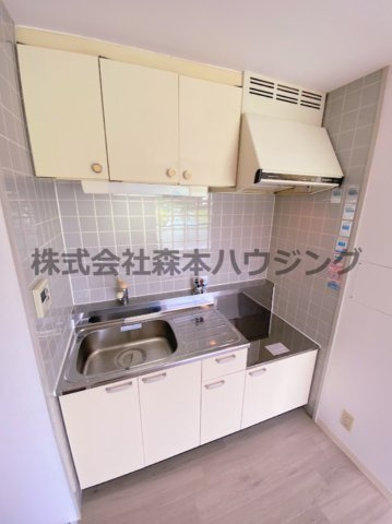 【キッチン】 | 　チェリー広野 | お料理しやすいキッチンです