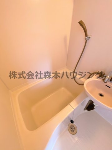 【浴室】 | 　チェリー広野 | お風呂で日々の疲れを落としましょう