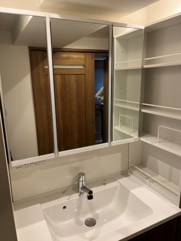 別部屋参照
