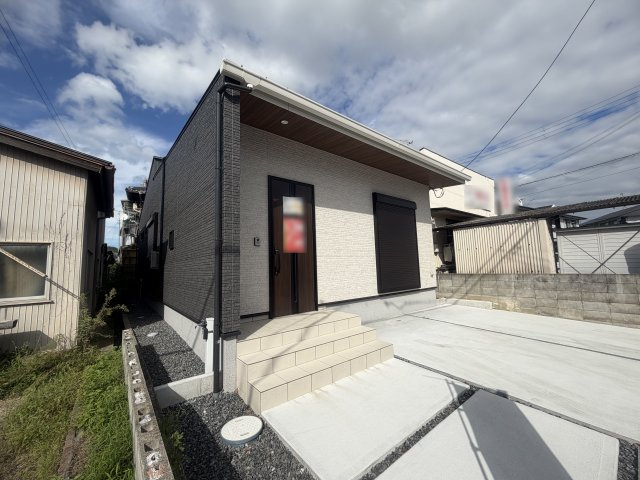 三木市平田55の外観