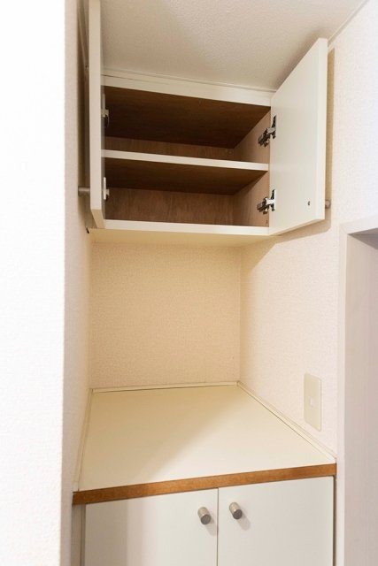 サンパレス吉祥寺の収納|ちょっとした収納スペースも充実しています