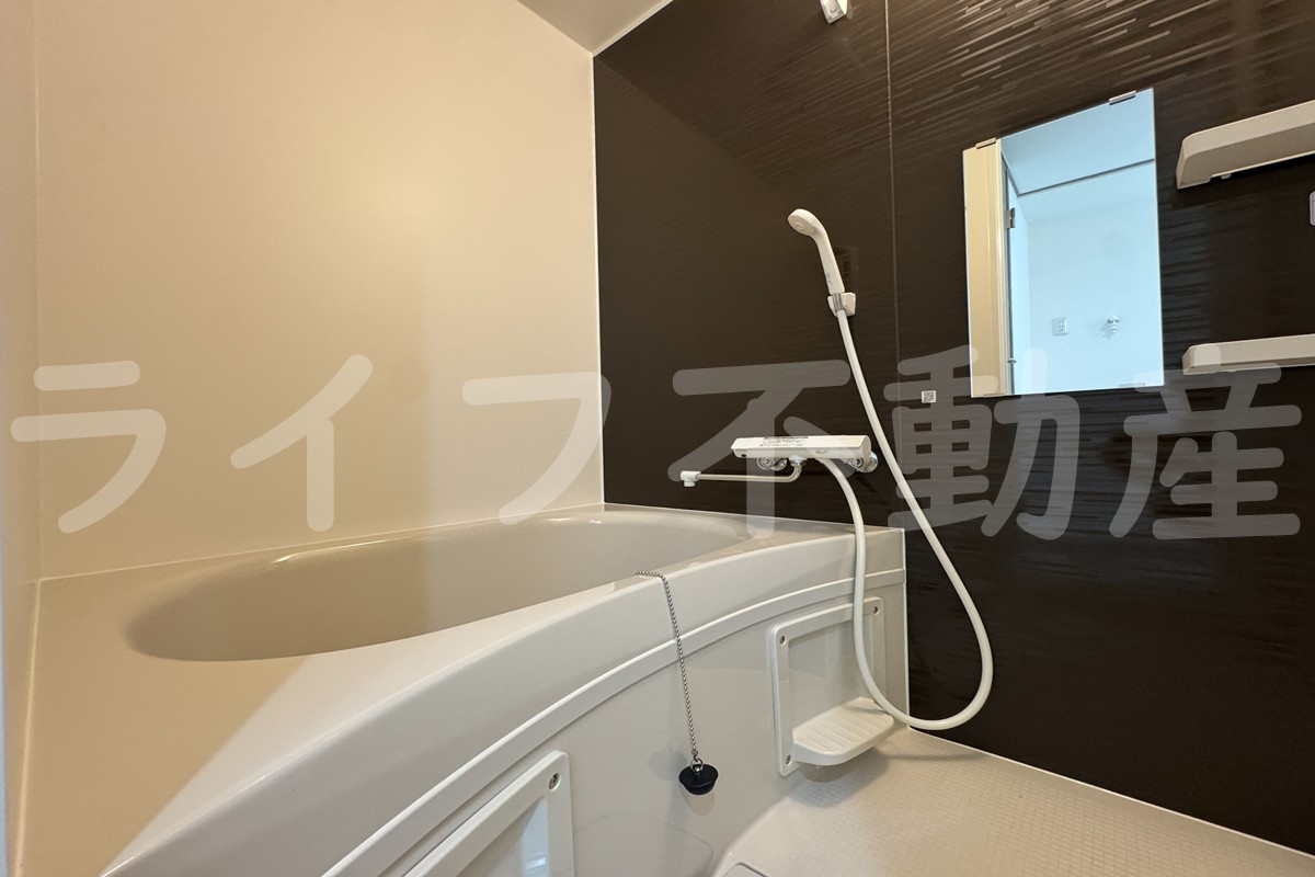 新栄プロパティ東大阪Ⅰの浴室|お風呂で日々の疲れを落としましょう