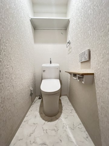 大阪市都島区都島本通４丁目の賃貸マンションのトイレ