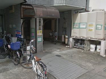トレンディ黒原のエントランス