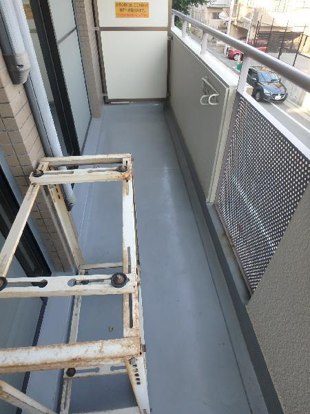 神戸市灘区篠原中町６丁目の賃貸マンションのバルコニー