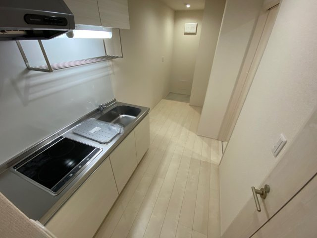神戸市灘区大石南町１丁目のアパートのキッチン