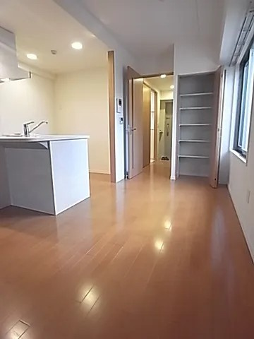 神戸市東灘区本山北町２丁目の賃貸マンションの居間・リビング