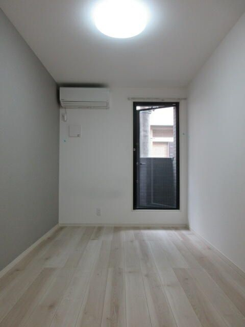 アレイ町屋の居間・リビング