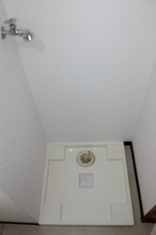 神戸市灘区王子町１丁目の賃貸マンションの洗面所