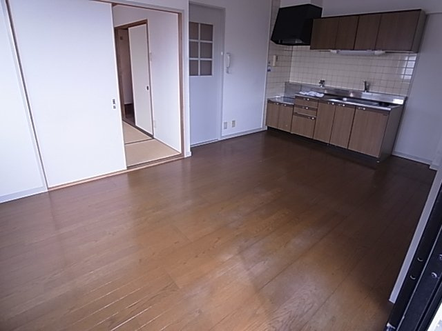神戸市東灘区御影１丁目の賃貸マンションの居間・リビング