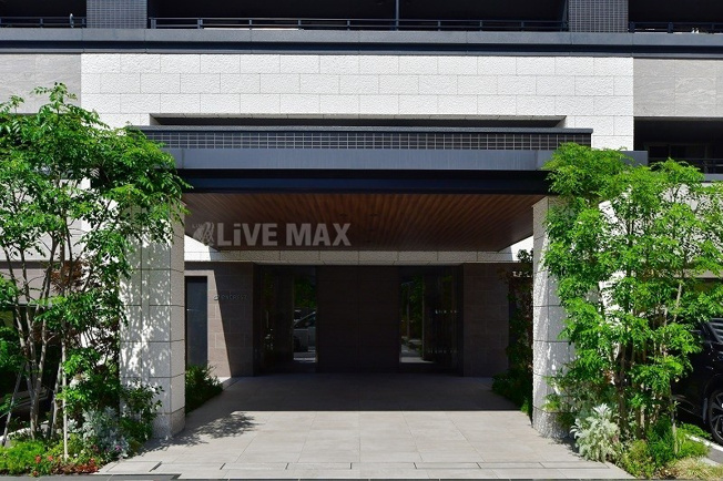 【エントランス】エンクレスト博多EAST PARK
