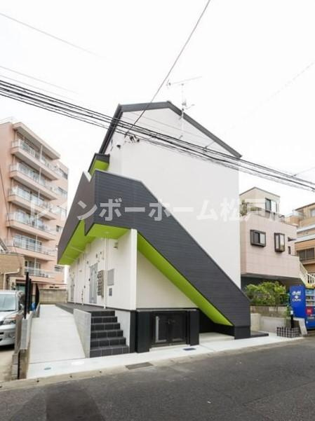 La　Luce松戸のエントランス|建物の内部です
