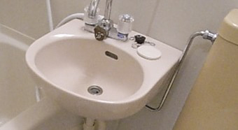 メビウス寝屋川レジデンスWestの洗面所