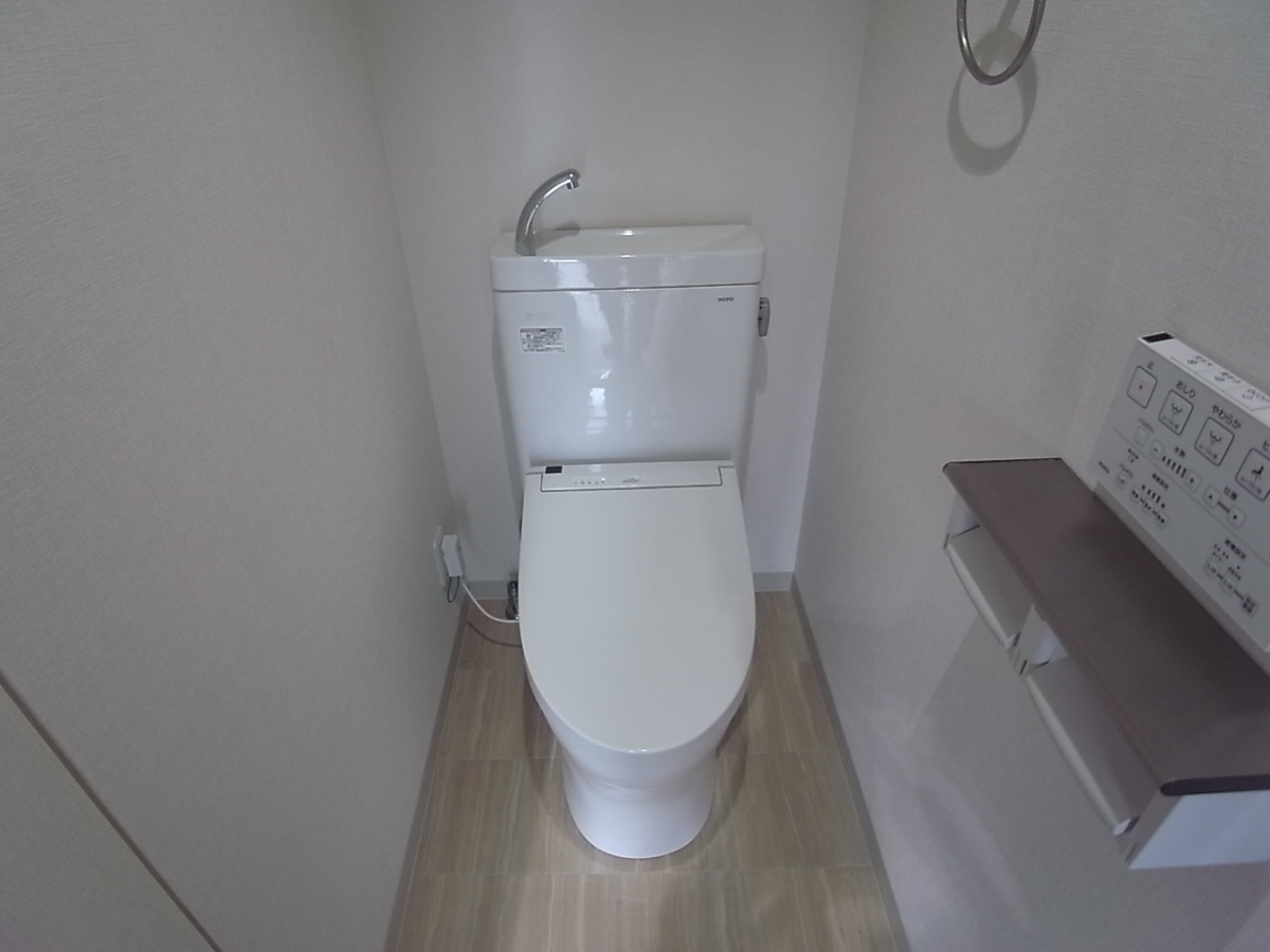 セレコート寝屋川本町のトイレ