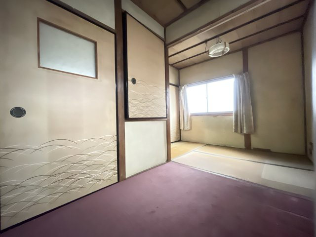 寝屋川市萱島桜園町の店舗の内装