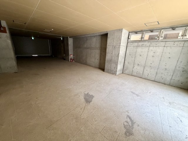 大阪市浪速区元町３丁目の店舗事務所の内装