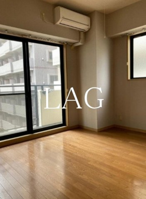 【居間・リビング】 | リバーサイド富岡 | 洋室のお部屋です。