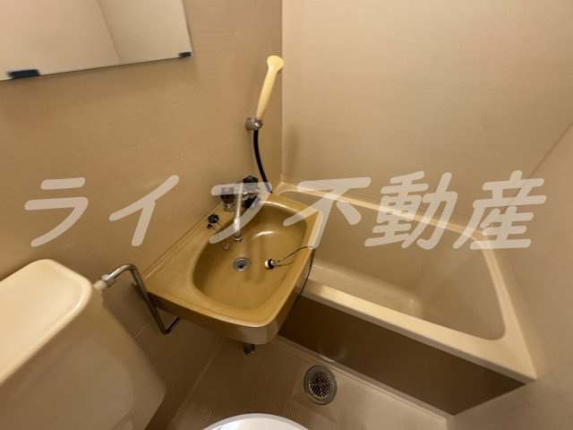 TAIHOメゾン大今里の洗面所|使いやすい洗面所です