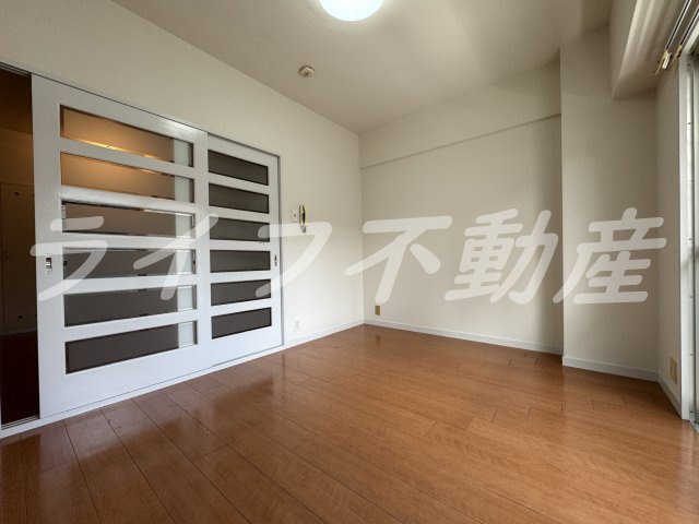 TAIHOメゾン大今里の洋室|スタンダードな洋室です