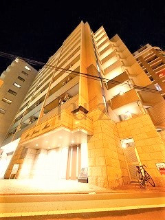 ガーラ横濱南の外観