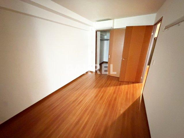 CASSIA江坂の居間・リビング