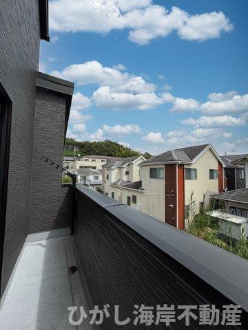 鎌倉市笛田5丁目　中古戸建のバルコニー|バルコニー